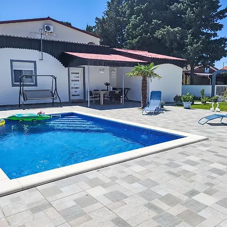 Matea By Interhome Holiday home Nin