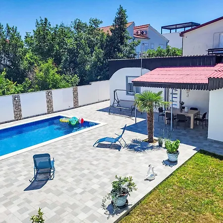 Ferienhaus Matea By Interhome Nin